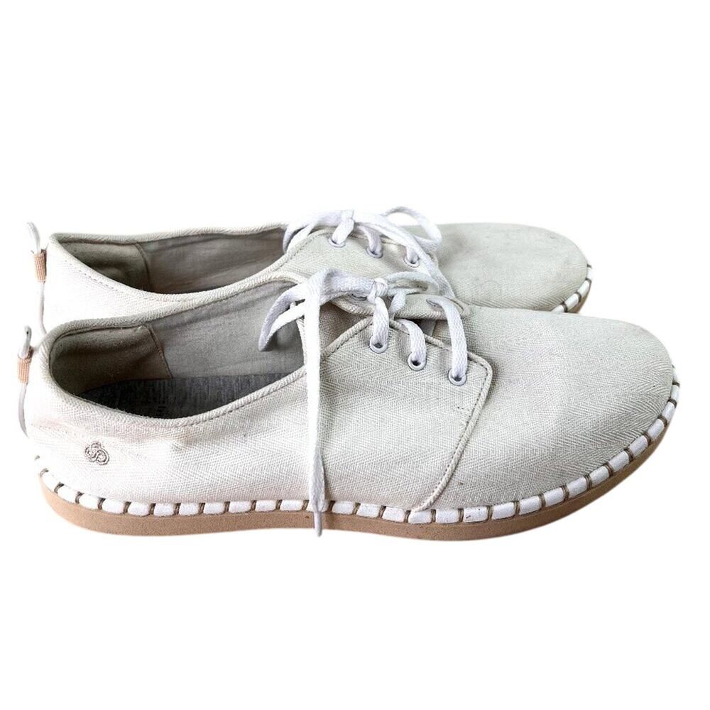 Clarks Shoes Sneakers Womens 10M CloudSteppers Step Glow Lace Casual Lace Up
